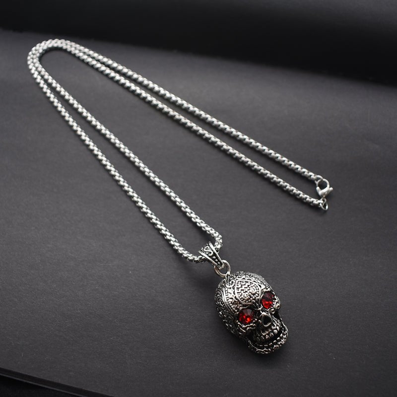 Red Eyed Skull - Gothic Pendant by The Nevermore – Unique Gothic Pendants by Nevermore Lifestyle & Tech | Red Diamond Skull