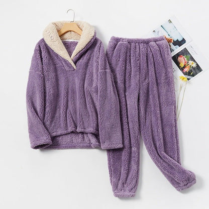 RelaxedWear Chic - The Nevermore Pajama Set for Women – Unique Women`s Pajamas by Nevermore Lifestyle & Tech | 2XL Purple