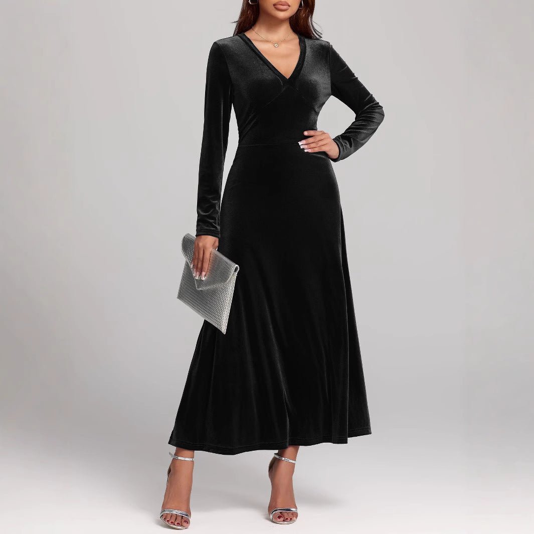 Silver Coast – Velvet Evening Dress by The Nevermore – Unique Dresses by Nevermore Lifestyle & Tech | L 8735 Black