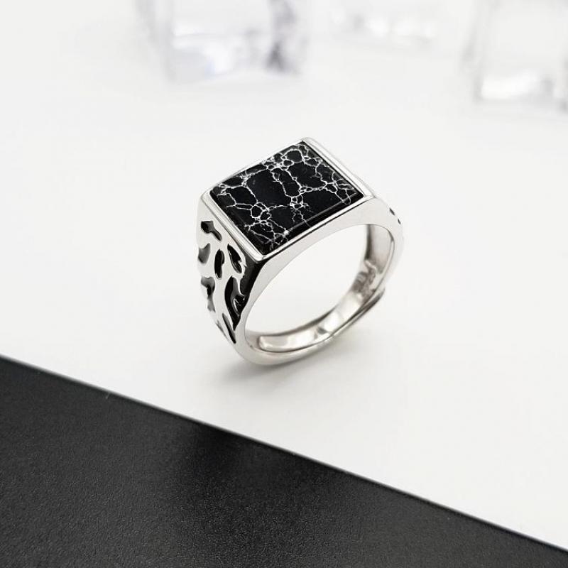 Square Black Stone Vintage - The Nevermore Ring 925 Sterling Silver – Unique Rings by Nevermore Lifestyle & Tech | Black
