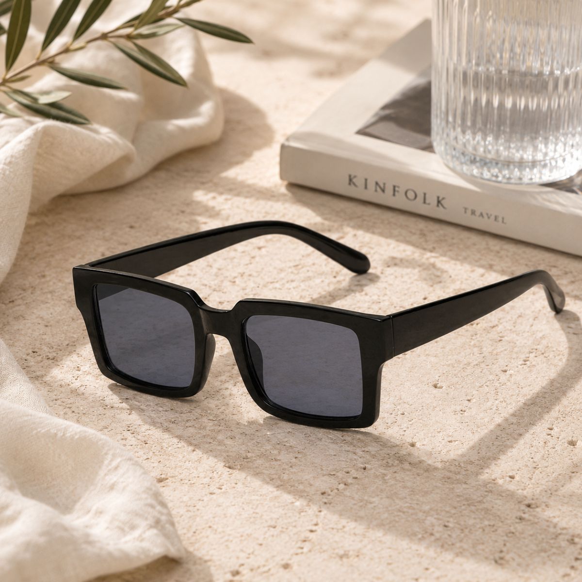 Square Sunglasses Noir Edge by The Nevermore – Unique Sunglasses by The Nevermore | Black / Gray