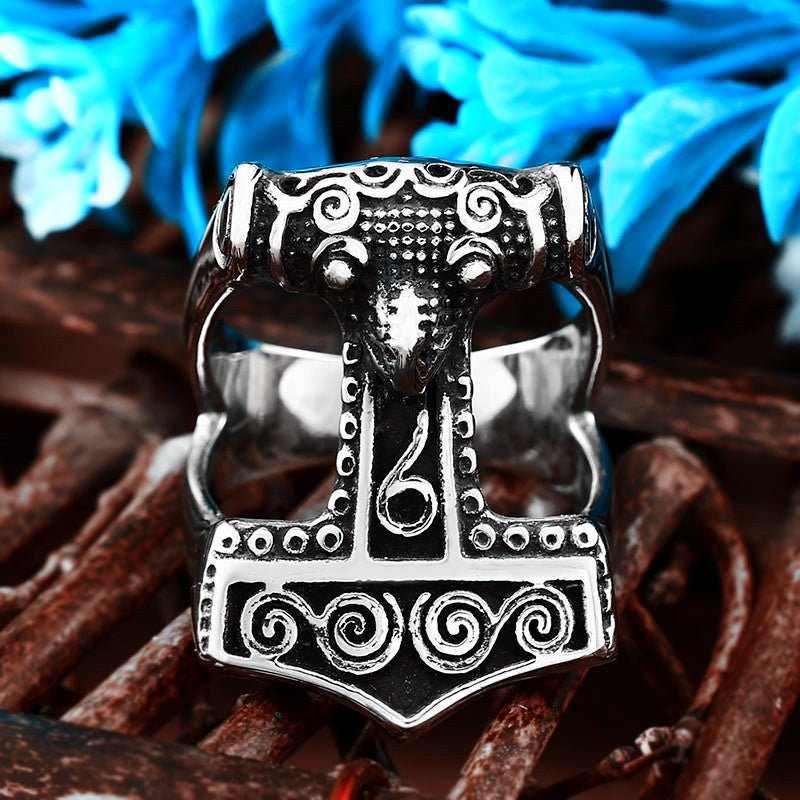 Sven Thor's Hammer - The Nevermore Norse Vikings Ring for Men – Unique Gothic Jewelry by Nevermore Lifestyle & Tech | 10th Silver