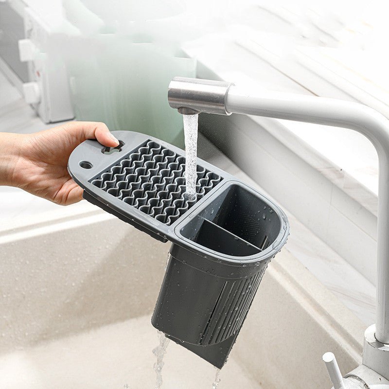 UV Rack - Sterilizing Knife & Utensil Storage Holder by The Nevermore