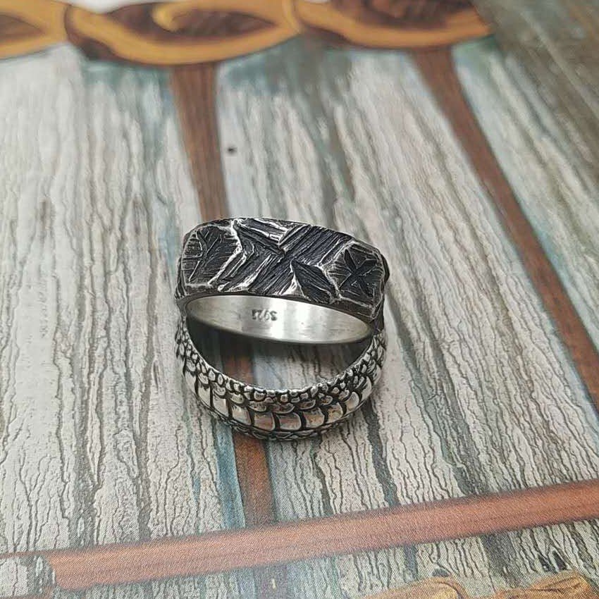 Valkyrie's Valor - The Nevermore Viking Rune 925 Silver Ring for Men – Unique Rings for Men by Nevermore Lifestyle & Tech | Size10 BlackA