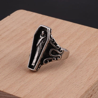 Vampire's Coffin - The Nevermore Gothic Ring – Unique Gothic Rings by Nevermore Lifestyle & Tech | Diameter1.9cm
