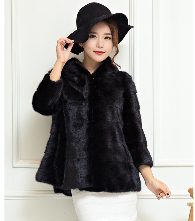 Vivian Chase – Short Faux Fur Jacket by The Nevermore – Unique Fur Coats for Women by Nevermore Lifestyle & Tech | L Black