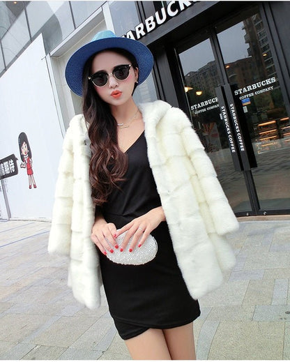 Vivian Chase – Short Faux Fur Jacket by The Nevermore – Unique Fur Coats for Women by Nevermore Lifestyle & Tech | L White