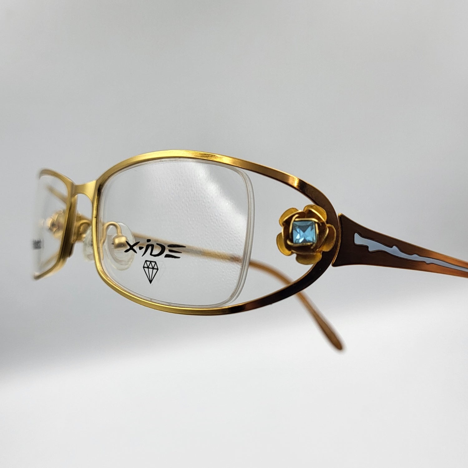 X - IDE STRIPE Gold Nylor Eyeglasses – Unique Eyeglasses by Nevermore Lifestyle & Tech |
